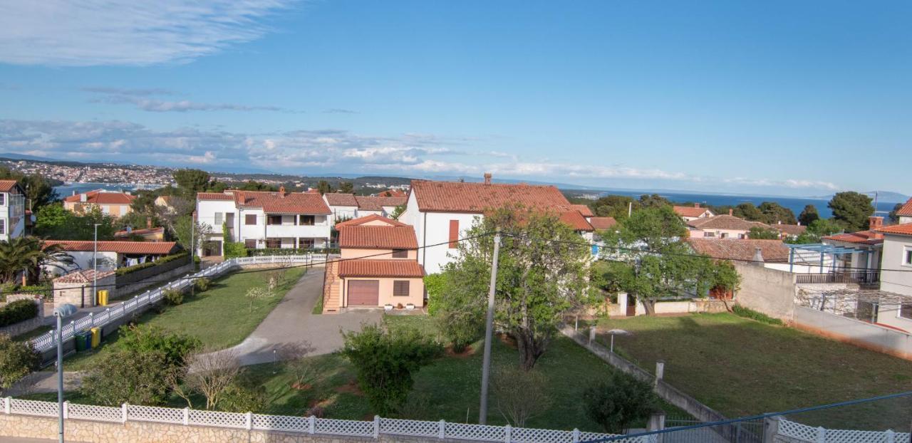 Luxury Apartment Faro With Sea View And Swimming Pool Premantura Extérieur photo